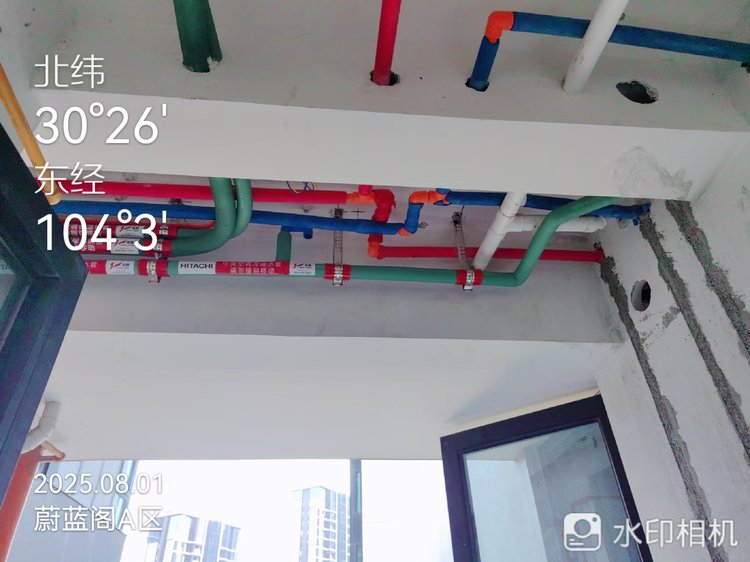 蔚蓝阁L老师-空调管安装和开发商水管处留底