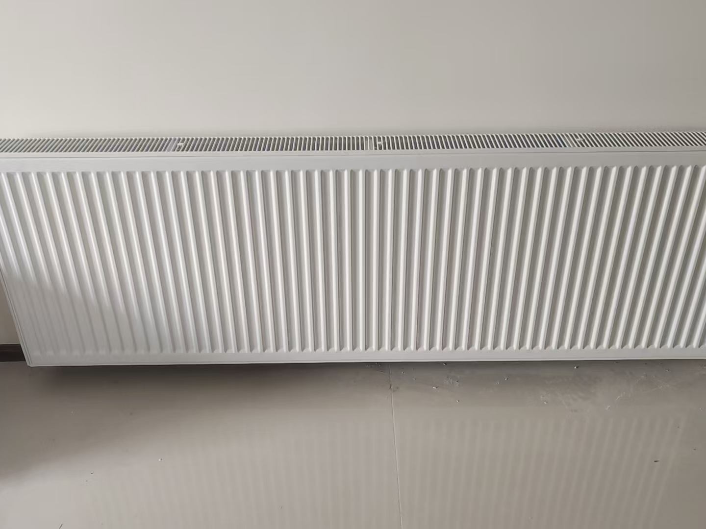 锅炉与暖气片安装1