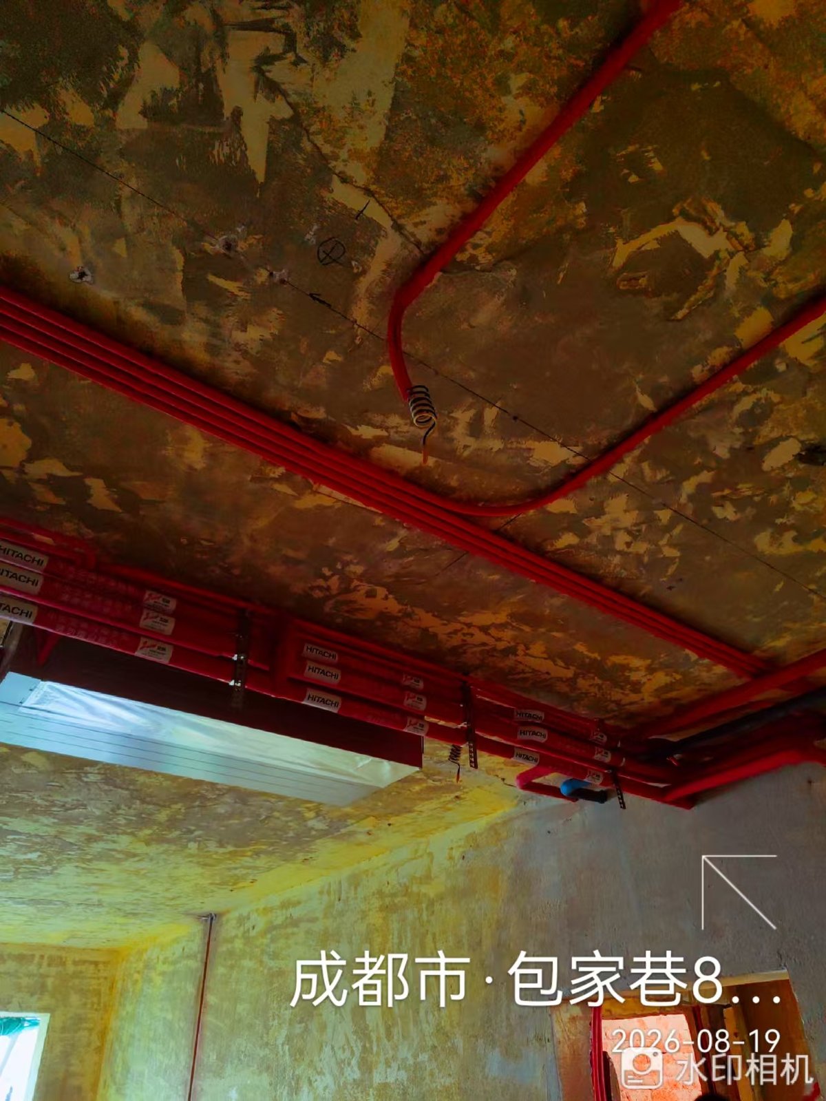 包家巷L老师日立舒享中央空调安装    客厅内机安装
