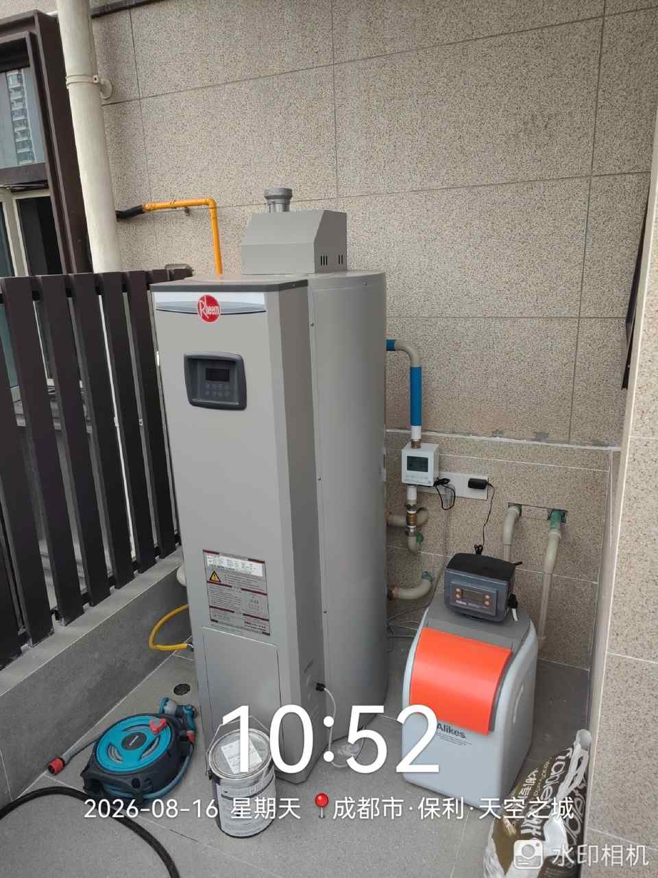 保利天空之城-容积式和软水机调试实拍 龙脉暖通售后
