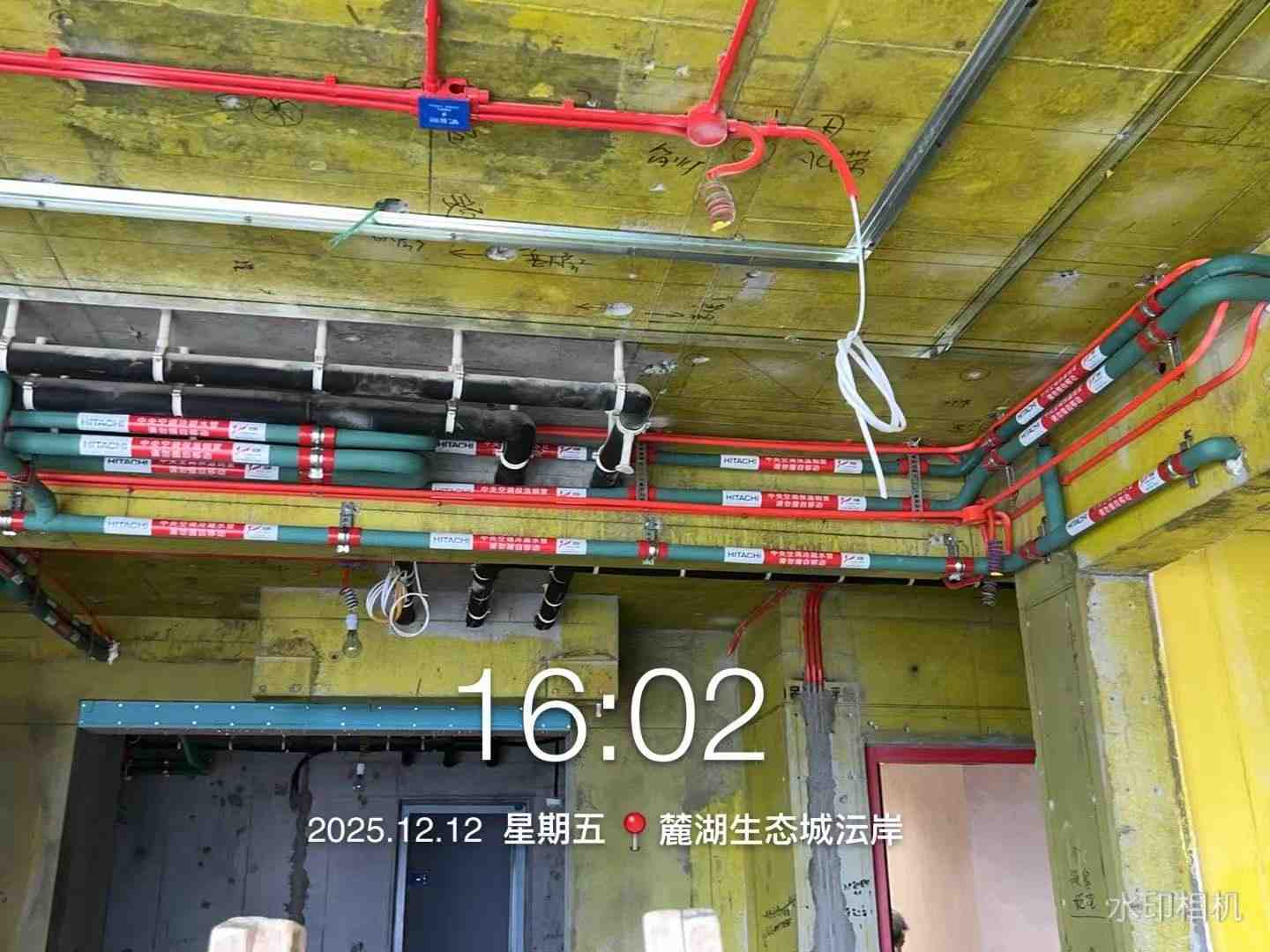 成都市双流区麓湖生态城沄岸-叶老师-管路走管