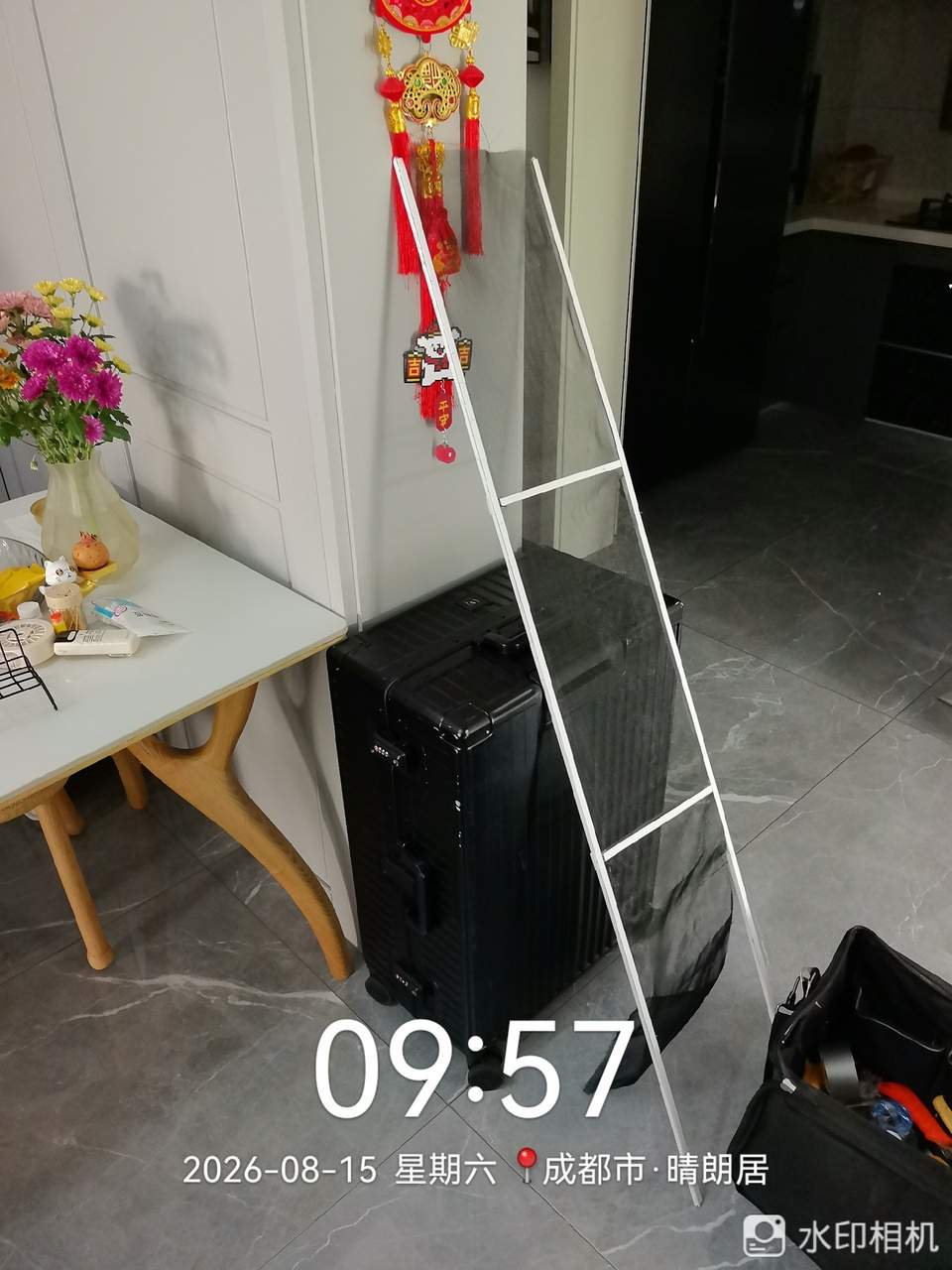 晴朗居-更换回风口滤网实拍 龙脉暖通售后