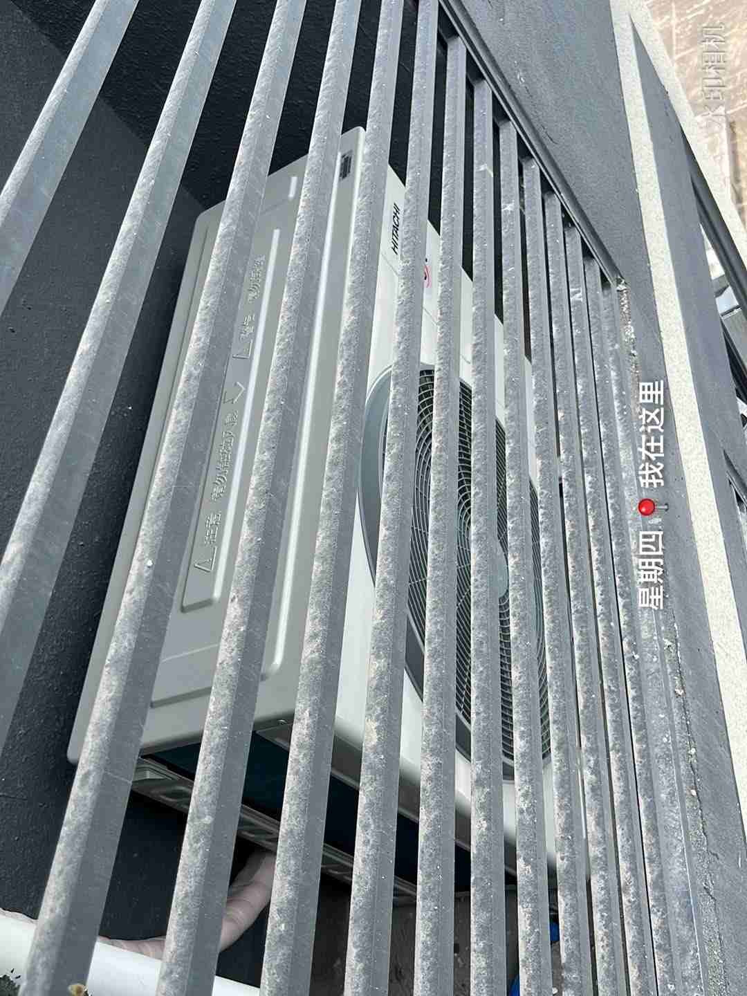 成都市双流区天投公园理想-冯老师-外机安装实景