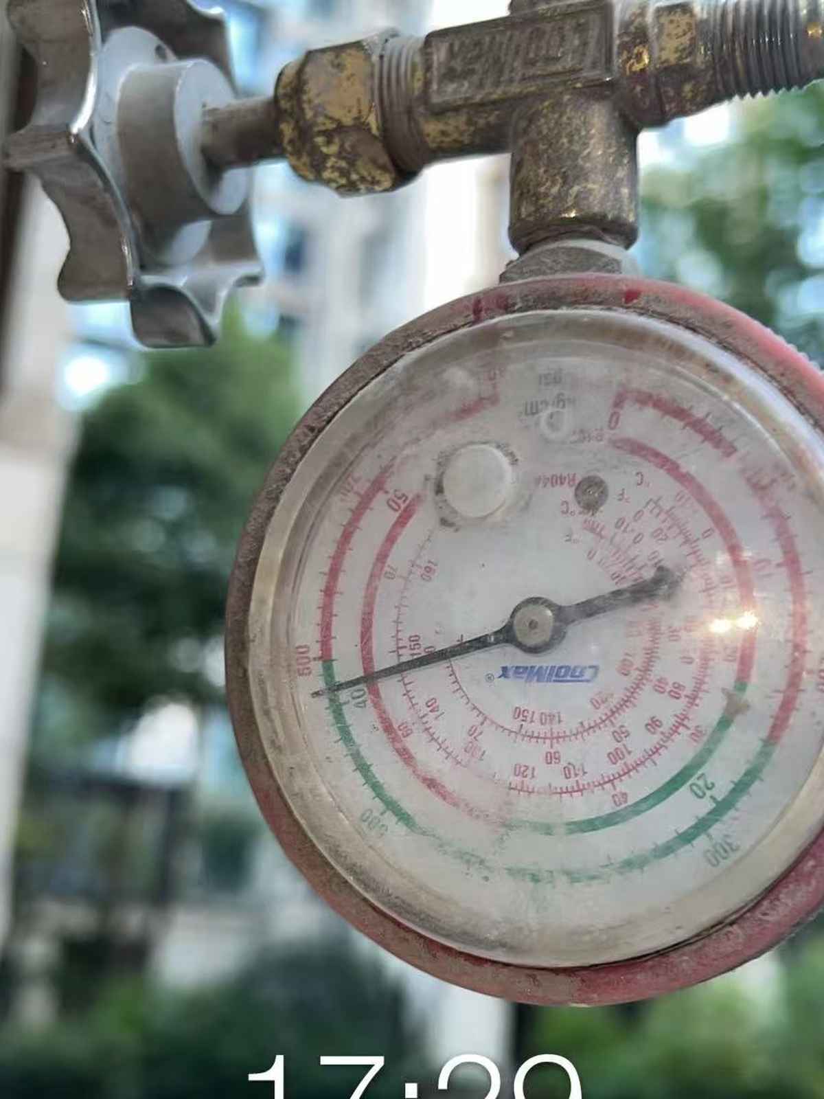 成都市武侯区万科公园-牛老师-空调压力表