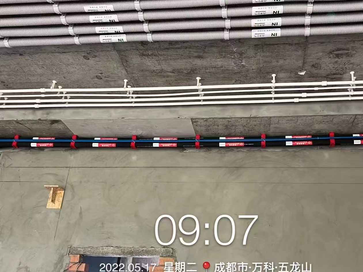 成都市新都区万科五龙山-马老师-管路走管