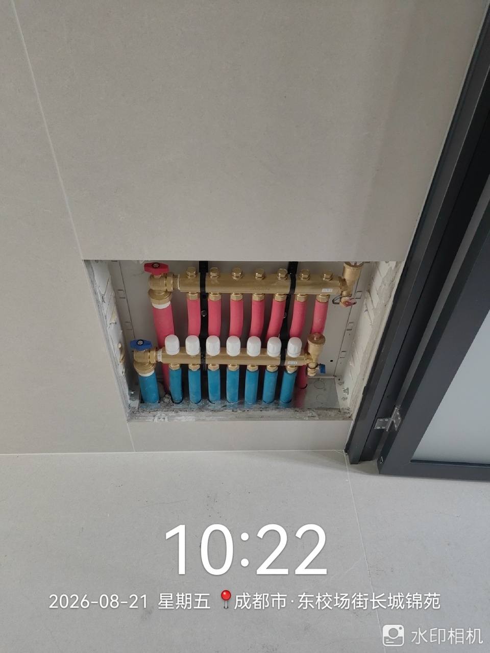 长城锦苑-分集水器调试实拍 龙脉暖通售后