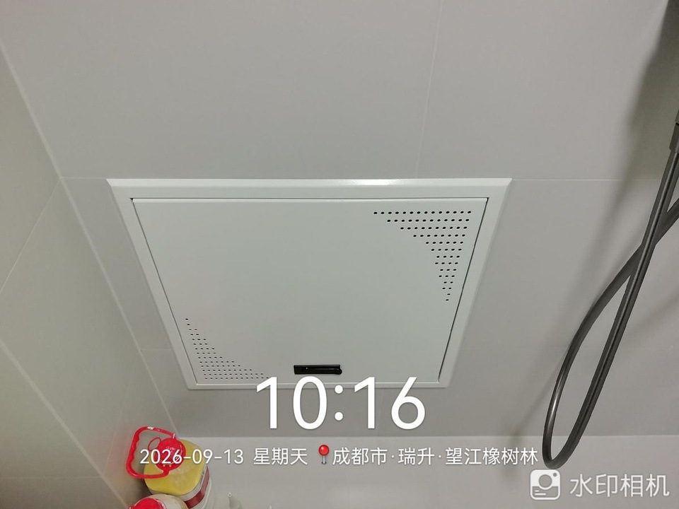 成都橡树林东苑3期-分集水器调试现场 龙脉暖通售后